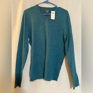 Abercrombie, Men or women’s size small long sleeve sweater new with tags Rtv $48